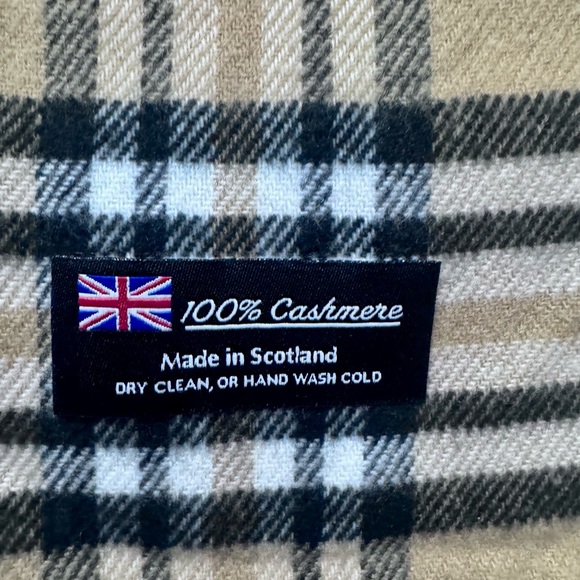 Classic Tan Plaid Cashmere Scarf - Picture 2 of 3